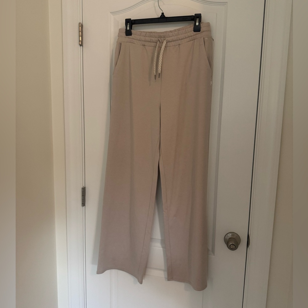 Halo Essential Wideleg Pant - Picture 5 of 7